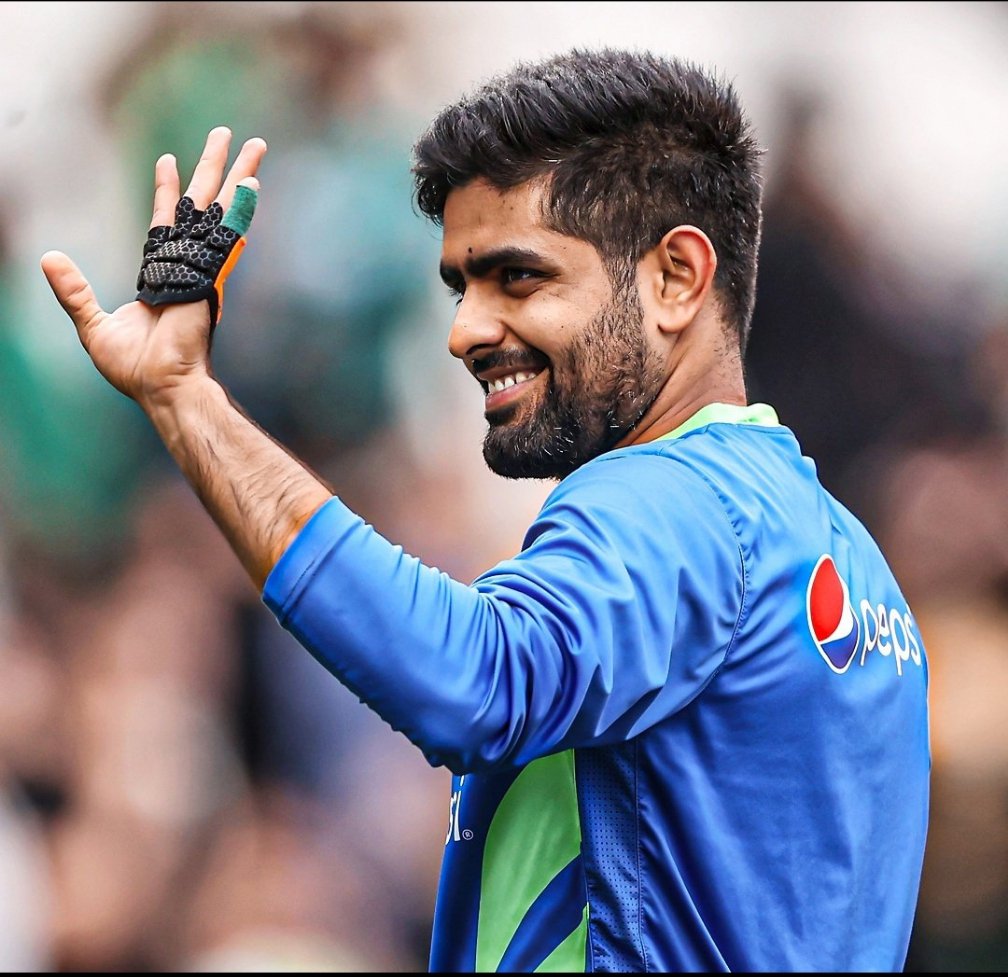 Pakistani Star For Babar Azam Snub Social Media